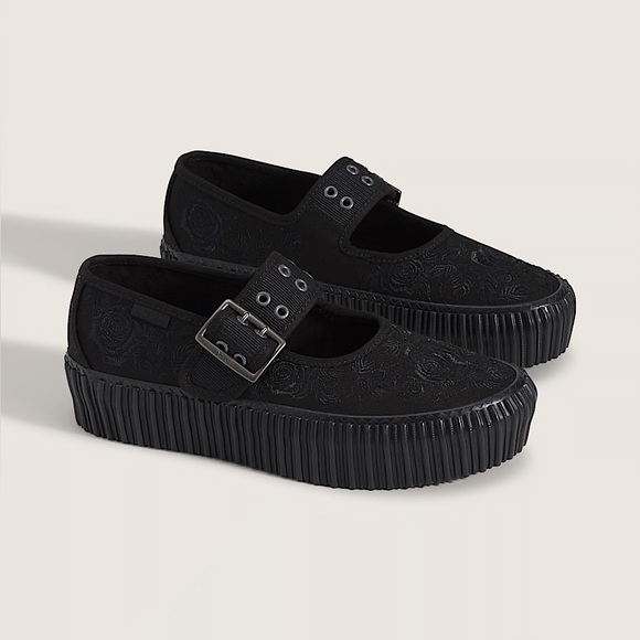 Vans | Mary Jane Creeper Shoe in Spooky Black - Picture 2 of 4